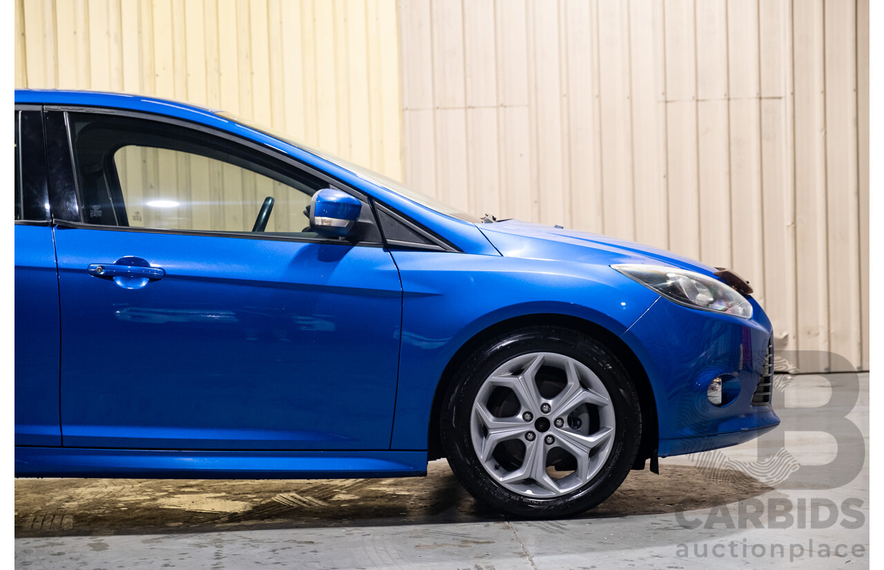 9/2013 Ford Focus Sport LW MK2 5d Hatchback Blue 2.0L