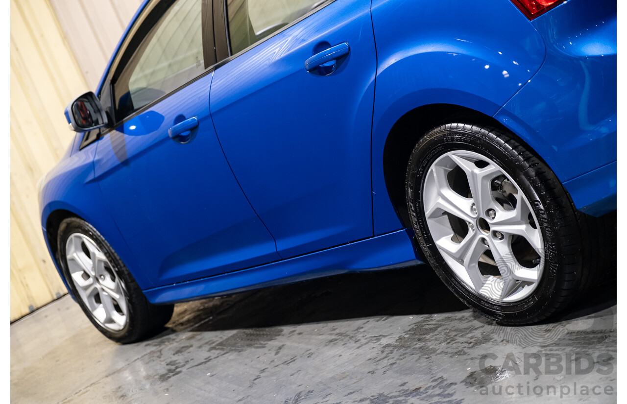 9/2013 Ford Focus Sport LW MK2 5d Hatchback Blue 2.0L