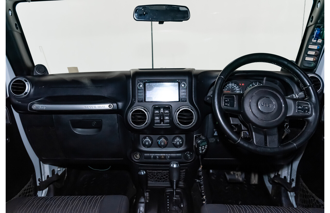 3/2011 Jeep Wrangler Unlimited Rubicon (4x4) JK MY11 4d Softtop White 3.8L - Modified