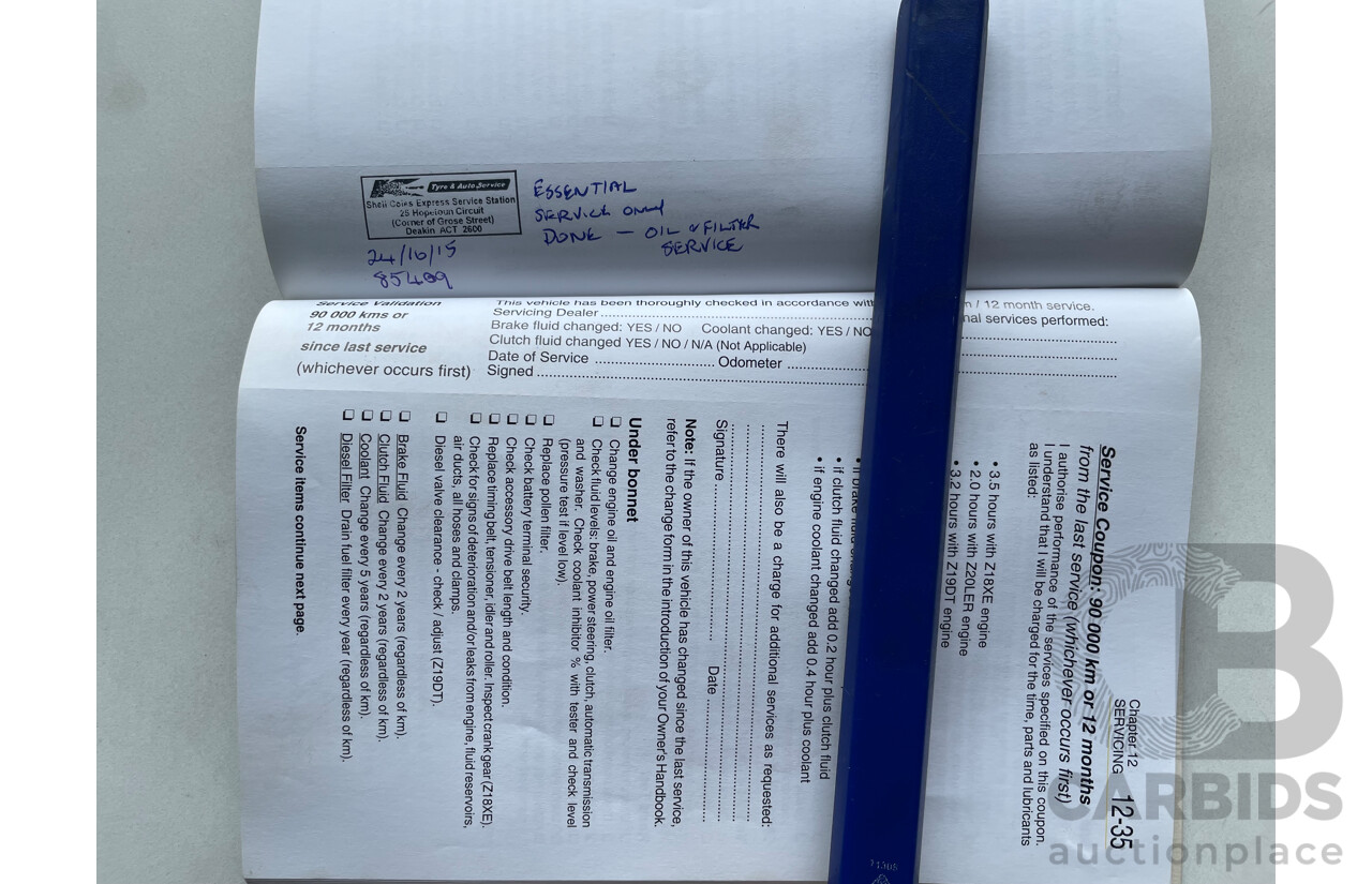 8/2006 Holden Astra CD AH MY06 5d Hatchback White 1.8L