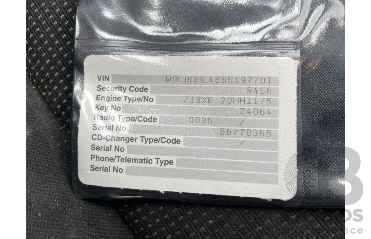 8/2006 Holden Astra CD AH MY06 5d Hatchback White 1.8L