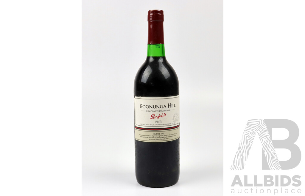 Penfolds Koonunga Hill Shiraz Cabernet Sauvignon Vintage  1992
