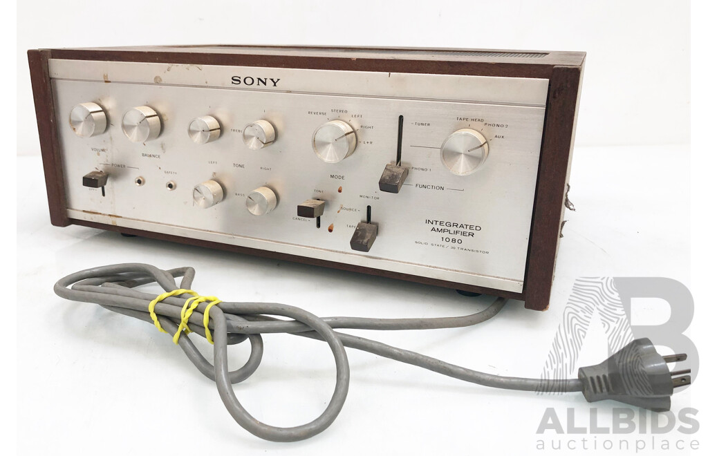 Sony Integrated Amplyfier 1080 Solid State / 30 Transistor