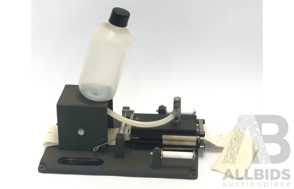 Vintage Model D Applicator