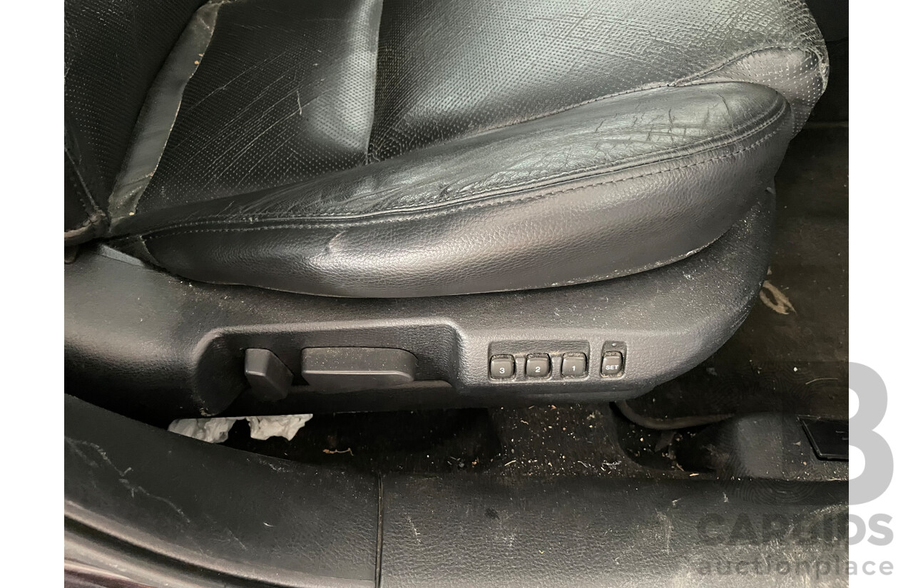 2/2006 Mazda Mazda6 Luxury Sports GG 05 UPGRADE 5d Hatchback Purple 2.3L