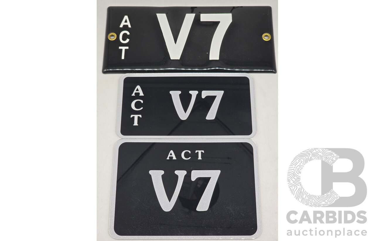 ACT Two Character Alpha Numeric Number Plate - V7 (Letter V, Number 7)