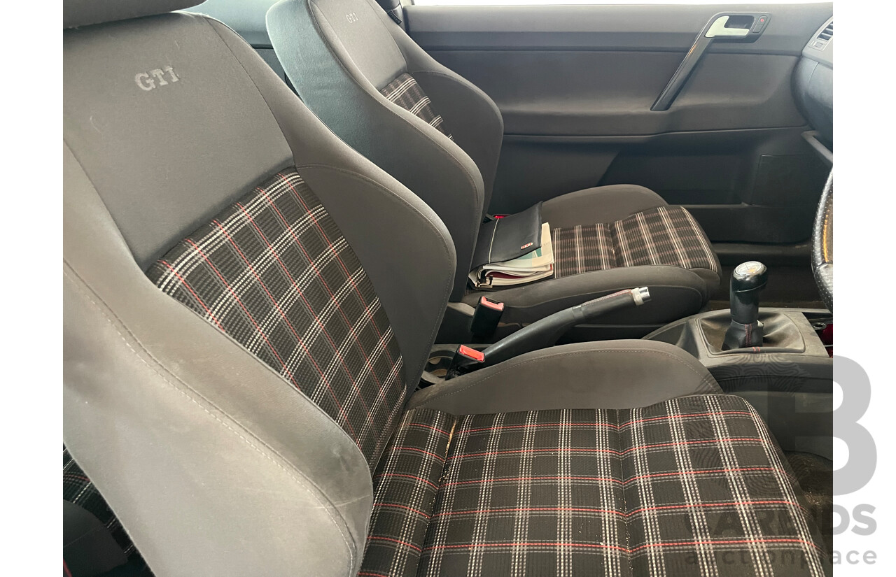 5/2006 Volkswagen Polo GTi 9N 3d Hatchback White 1.8L