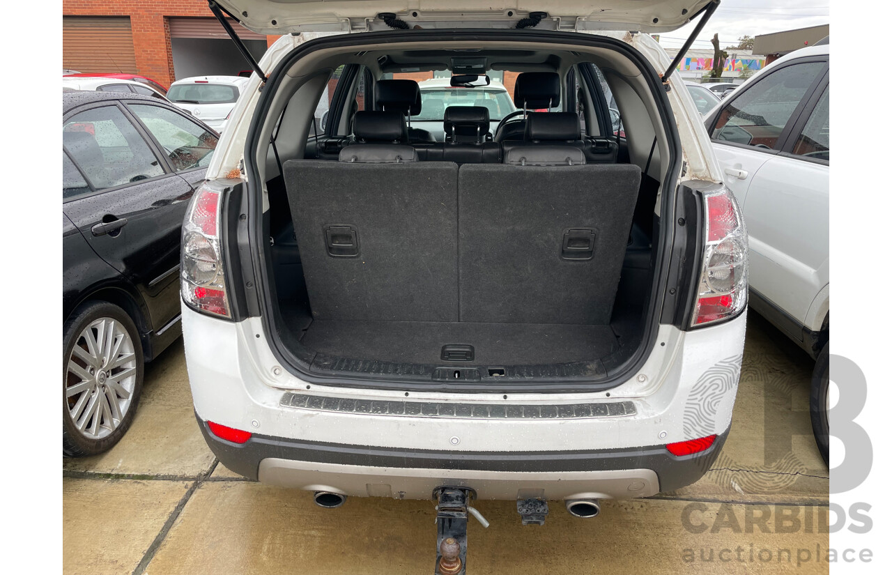 10/2011 Holden Captiva 7 LX (4x4) CG SERIES II 4d Wagon White 3.0L