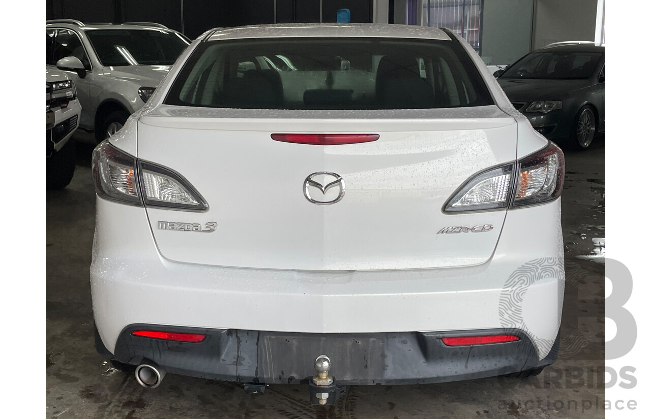 6/2011 Mazda Mazda3 Diesel MZR-CD BL 11 UPGRADE 4d Sedan White 2.2L
