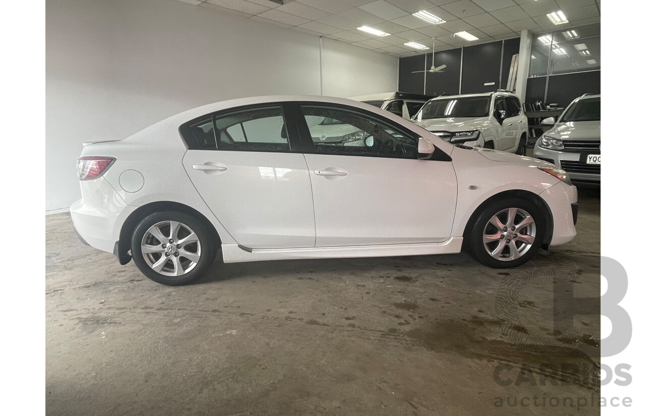 6/2011 Mazda Mazda3 Diesel MZR-CD BL 11 UPGRADE 4d Sedan White 2.2L