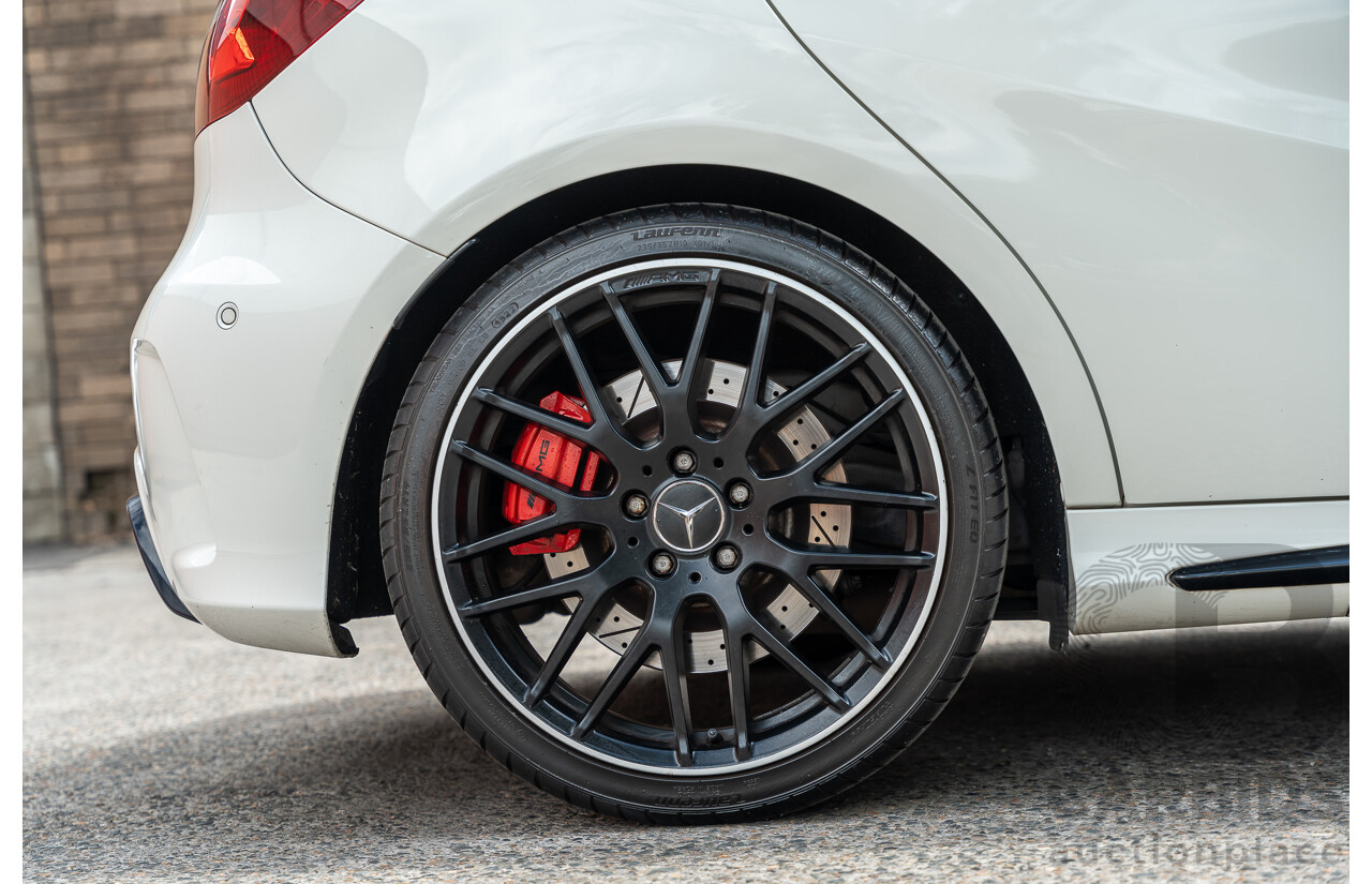 03/2017 Mercedes Benz A45 AMG (AWD) 176 4d Hatchback White Turbo 2.0L