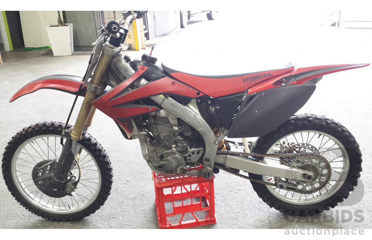 2008 Honda CRF450R Motorcycle