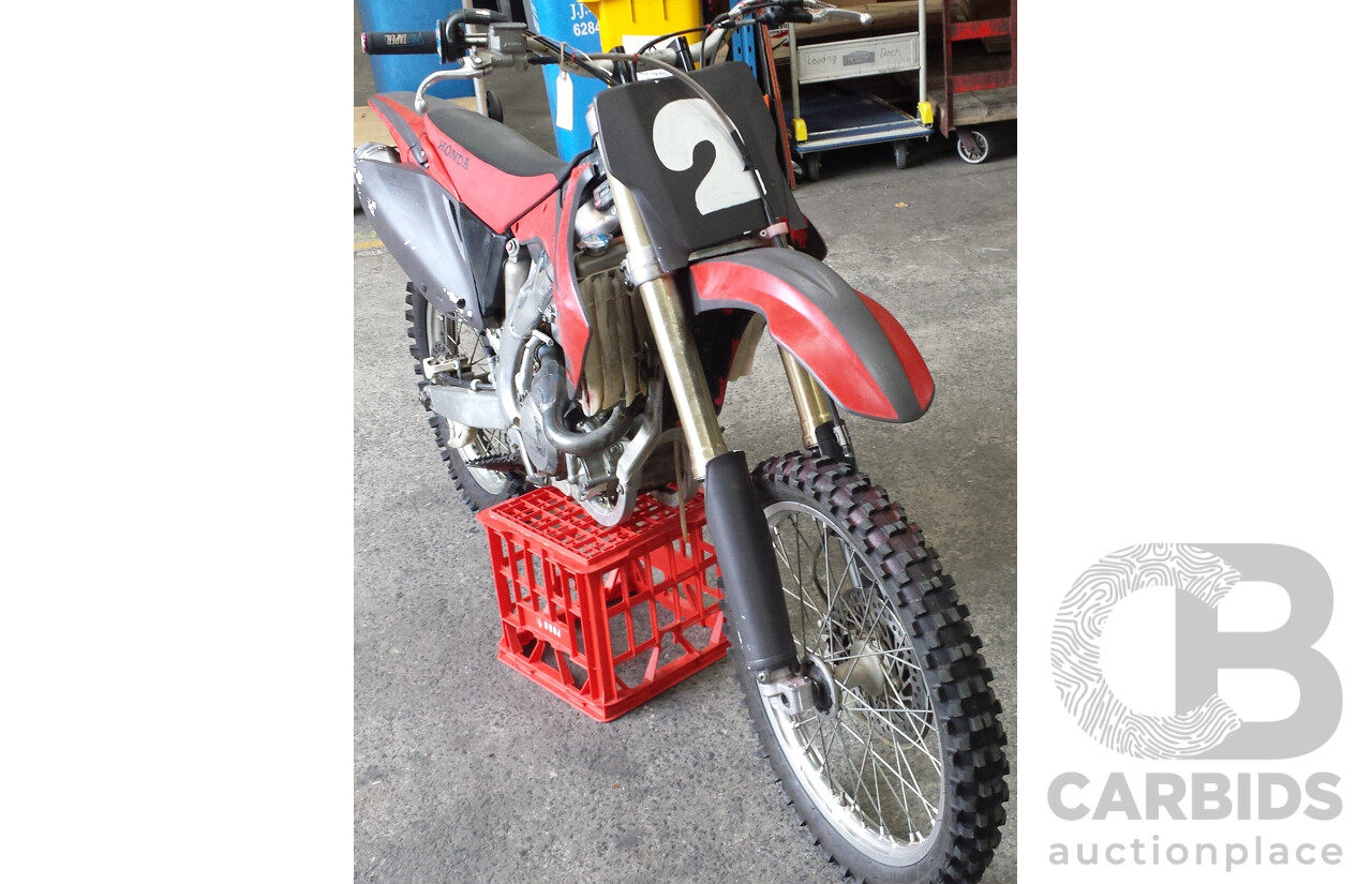 2008 Honda CRF450R Motorcycle