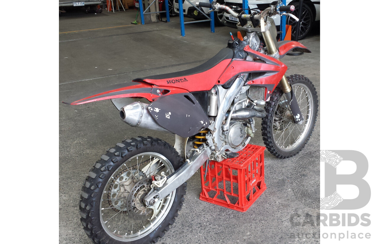 2008 Honda CRF450R Motorcycle