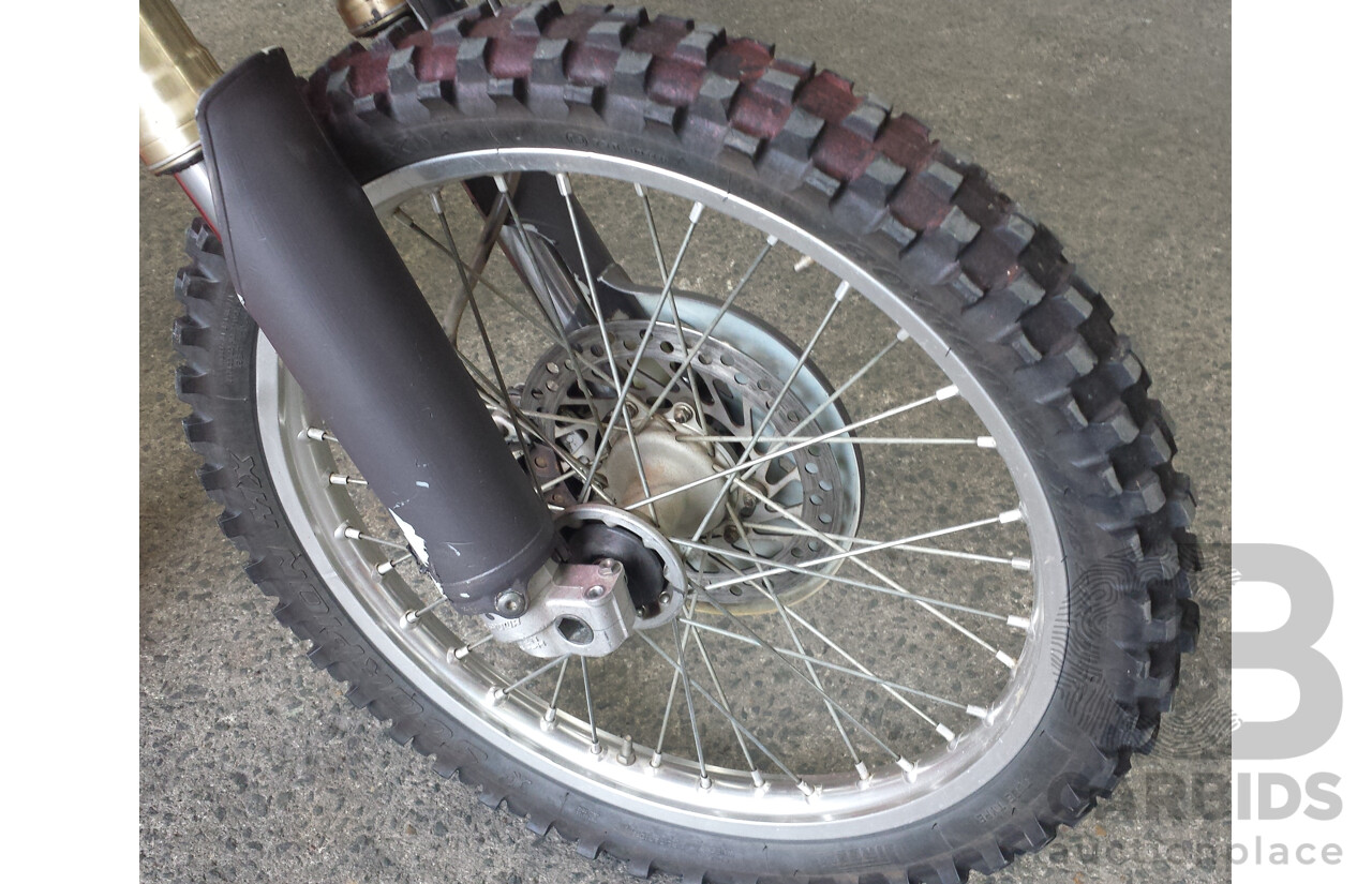 2008 Honda CRF450R Motorcycle