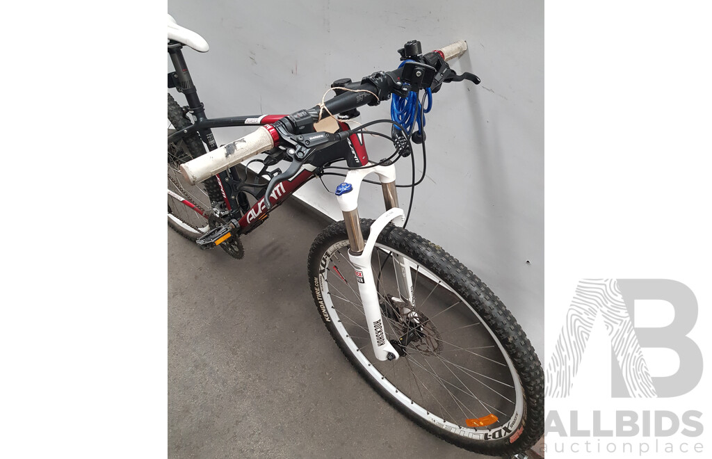 Avanti Aggressor 27 Speed Mountain Bike