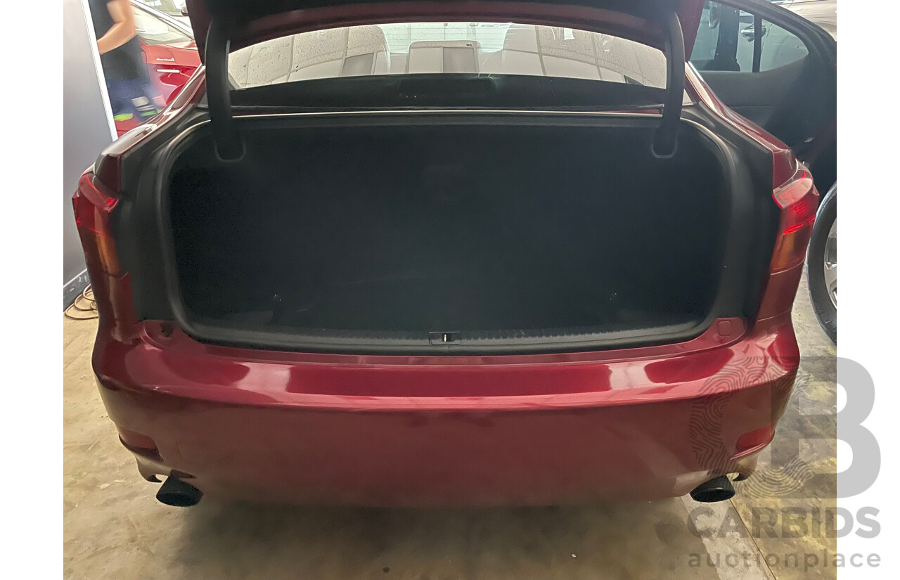 6/2007 Lexus Is250 X GSE20R 4d Sedan Red 2.5L