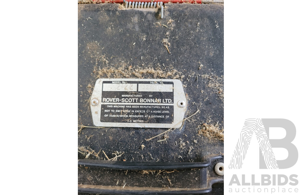 Rover Scott Bonnar XL Lawn Mower
