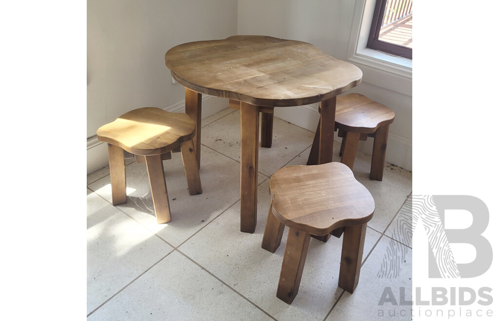Hardwood 4 Piece Tree Table and Stools Set