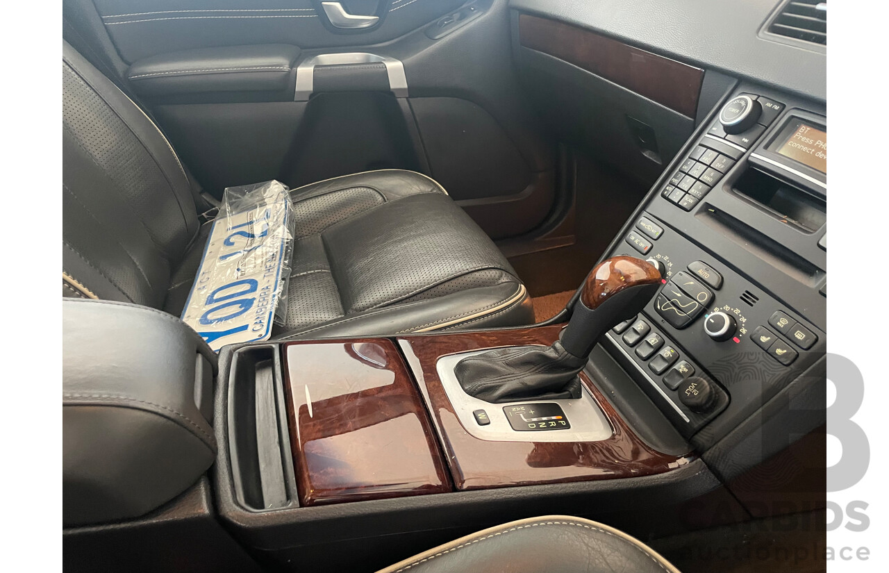 06/14 Volvo Xc90 3.2 EXECUTIVE AWD MY14 4D Wagon Black 3.2L