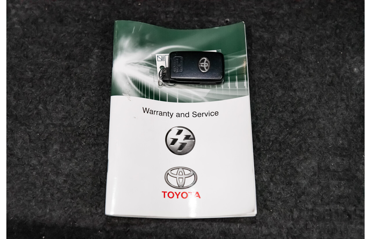 12/2013 Toyota 86 GTS ZN6 MY14 2d Coupe Pearl White Metallic 2.0L