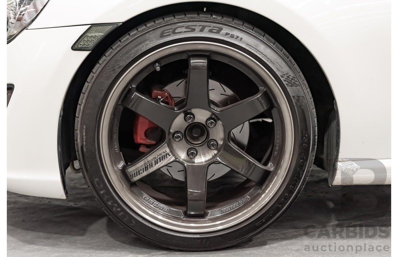 12/2013 Toyota 86 GTS ZN6 MY14 2d Coupe Pearl White Metallic 2.0L