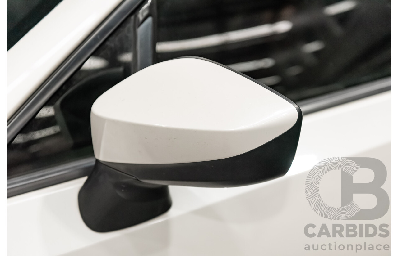 12/2013 Toyota 86 GTS ZN6 MY14 2d Coupe Pearl White Metallic 2.0L