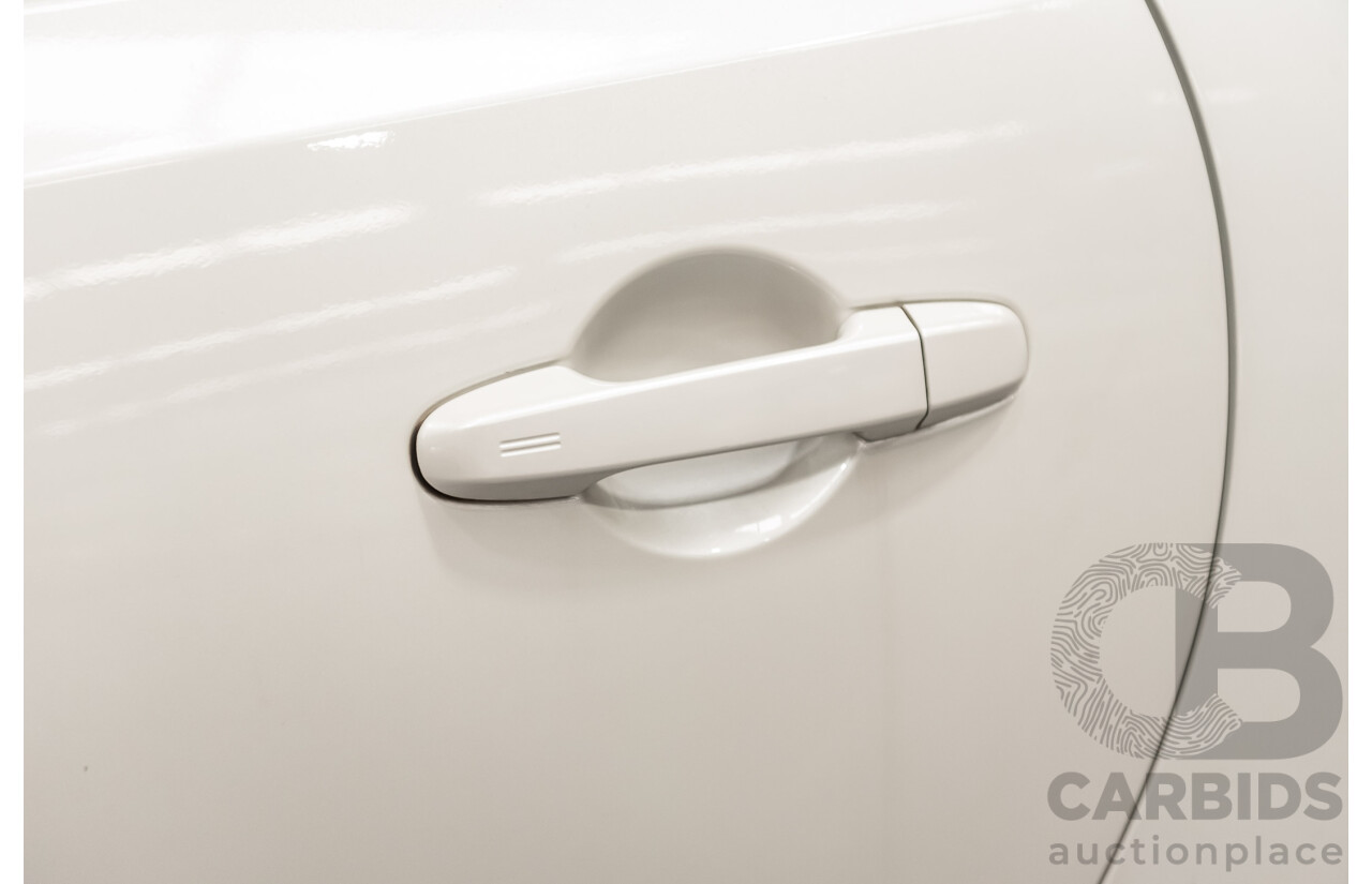 12/2013 Toyota 86 GTS ZN6 MY14 2d Coupe Pearl White Metallic 2.0L