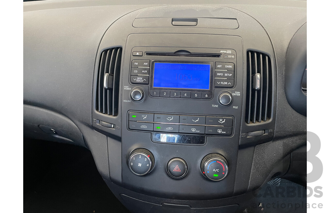 01/10 Hyundai I30 SX FWD FD MY10 5D Hatchback Blue 2.0L