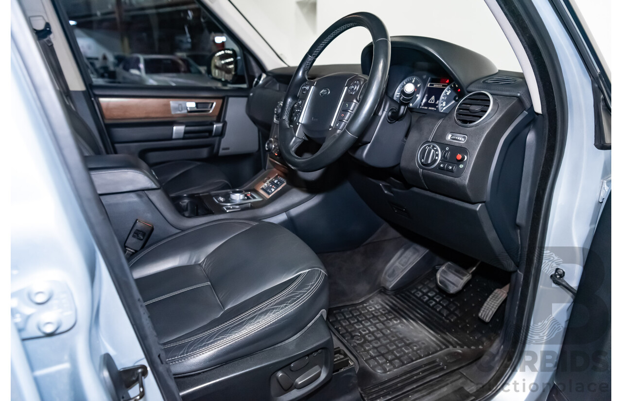 11/2015 Land Rover Discovery 4 3.0 SDV6 HSE (4x4) MY16 4d Wagon Rohdium Silver Twin Turbo Diesel V6 3.0L - 7 Seater