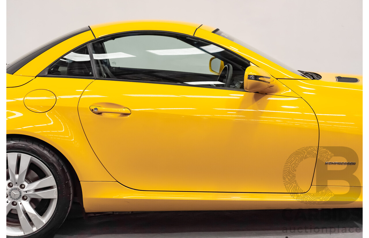 5/2009 Mercedes Benz SLK 200 Kompressor R171 08 Upgrade 2d Convertible Yellowstone Supercharged 1.8L