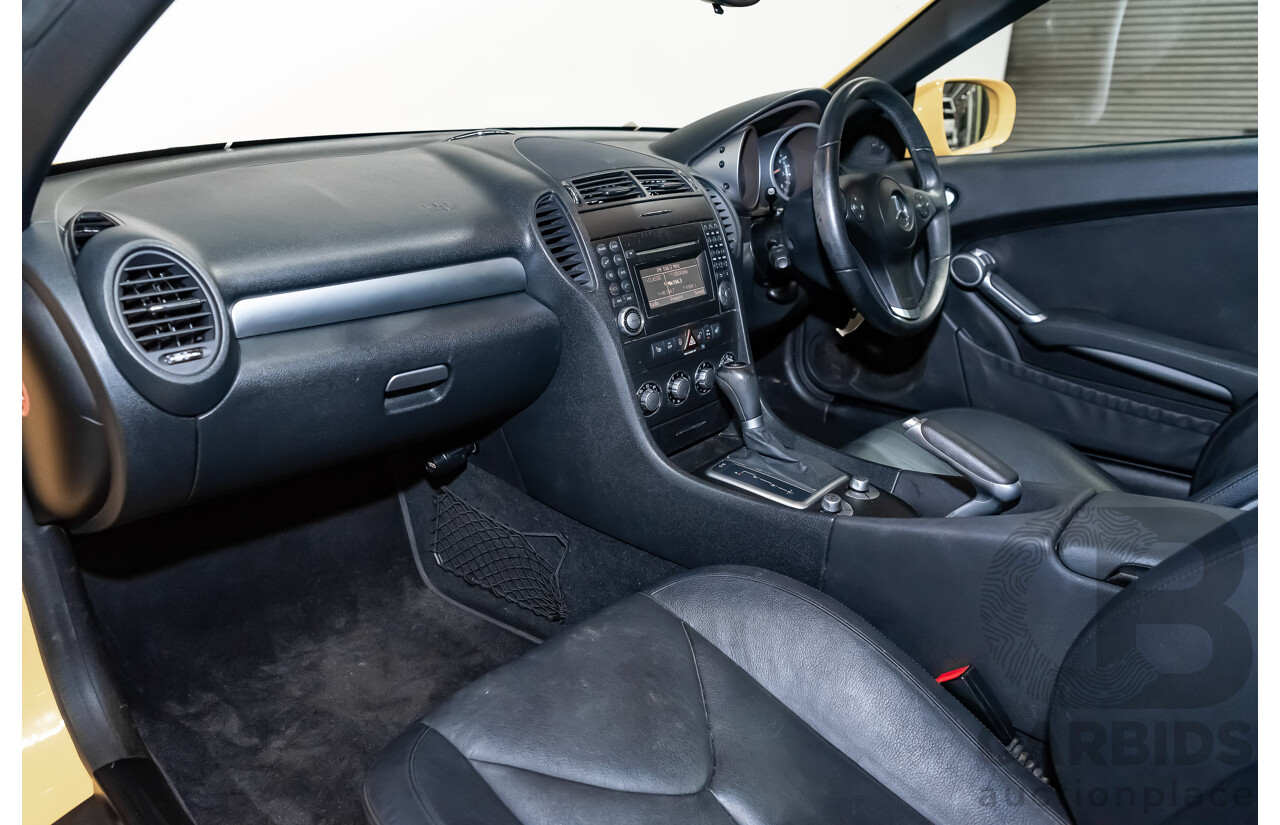 5/2009 Mercedes Benz SLK 200 Kompressor R171 08 Upgrade 2d Convertible Yellowstone Supercharged 1.8L