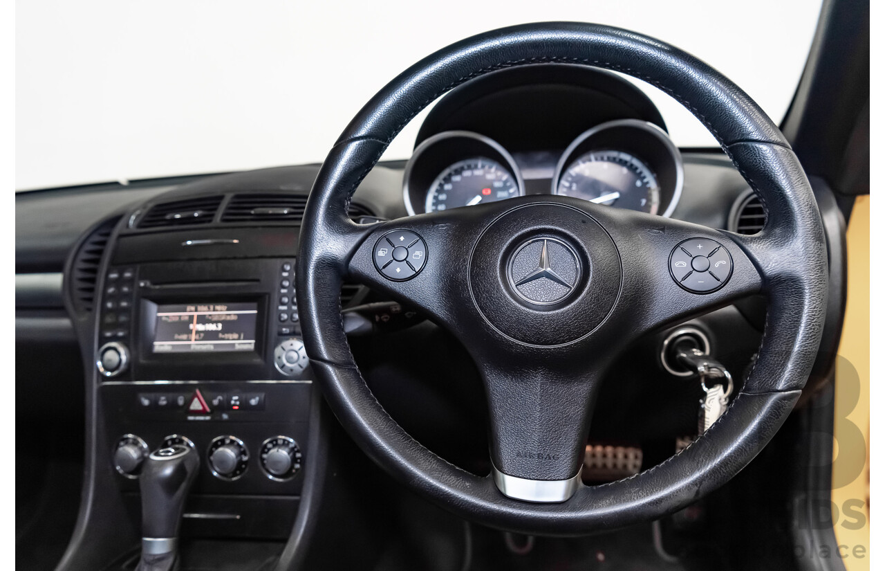 5/2009 Mercedes Benz SLK 200 Kompressor R171 08 Upgrade 2d Convertible Yellowstone Supercharged 1.8L