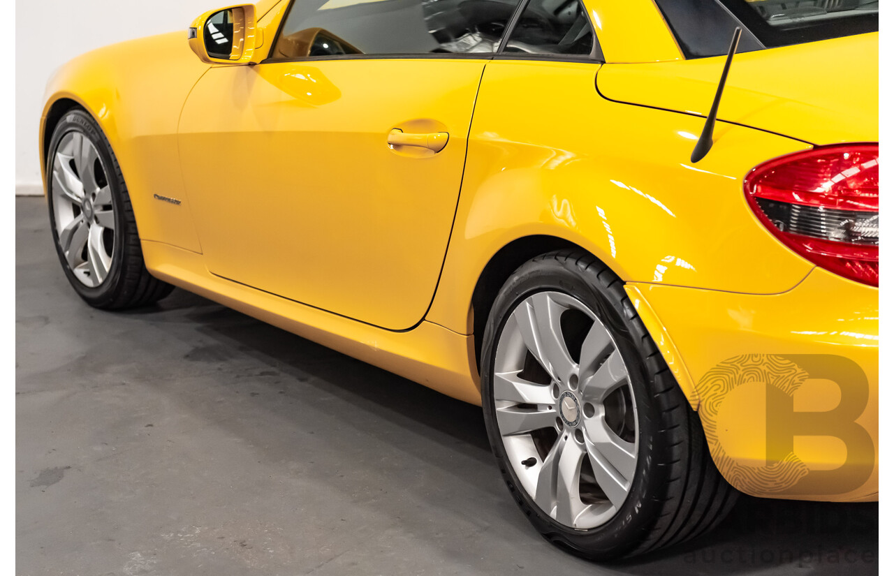 5/2009 Mercedes Benz SLK 200 Kompressor R171 08 Upgrade 2d Convertible Yellowstone Supercharged 1.8L