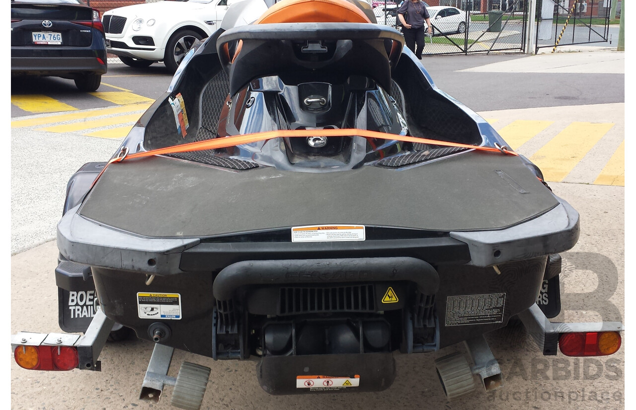 2011 Sea Doo GTI SE 155 Personal Watercraft Jetski and 02/2015 Boeing Jet-Ski Trailer