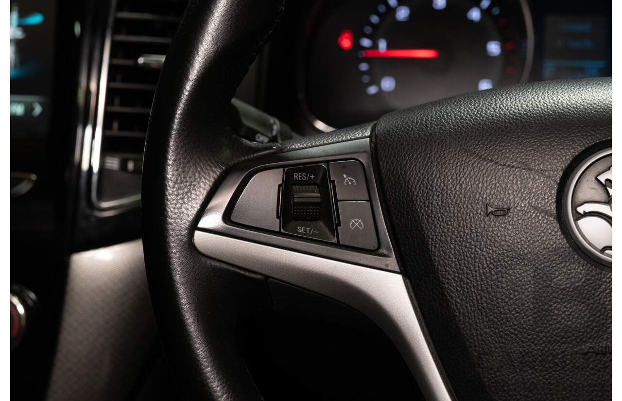 10/2017 Holden Captiva 7 LTZ (AWD) CG MY18 4d Wagon Black Turbo Diesel 2.2L - 7 Seater