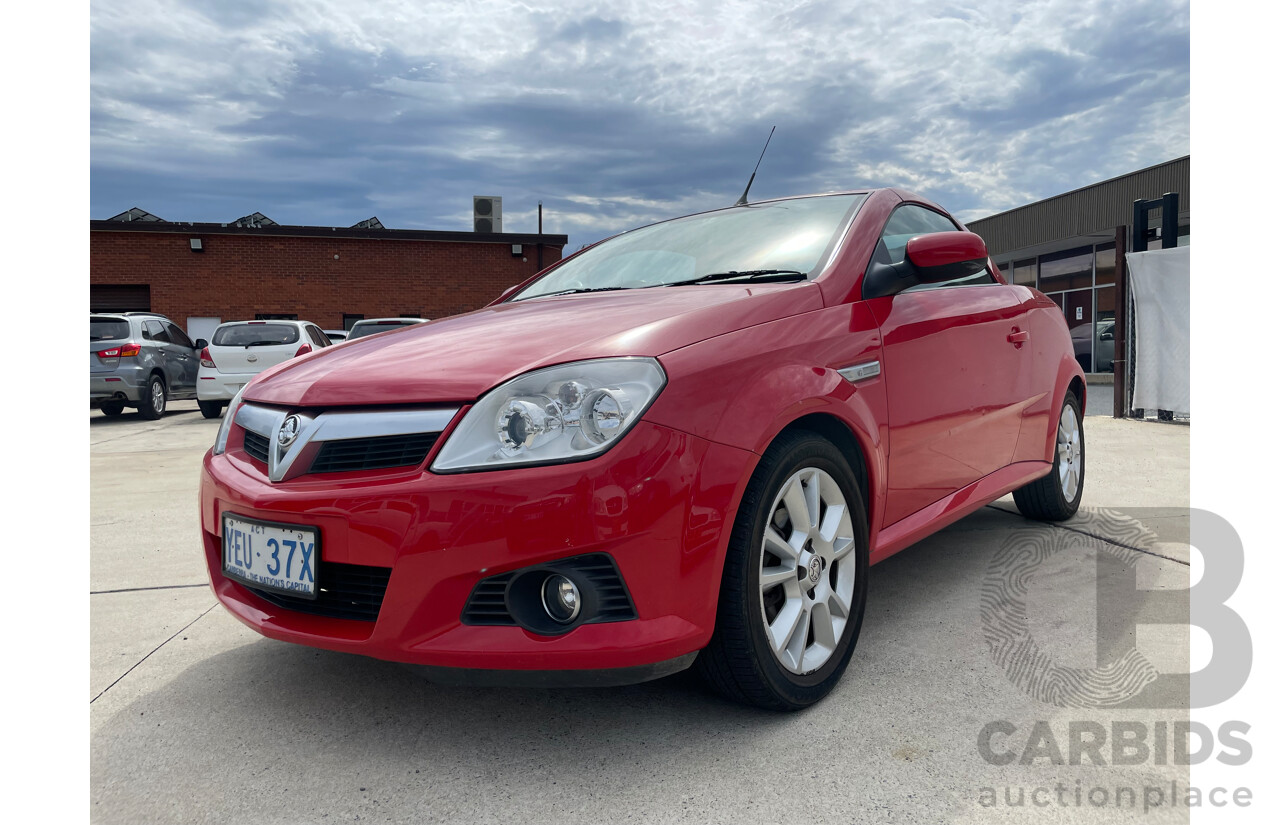 11/05 Holden Tigra  FWD XC 2D Convertible Red 1.8L