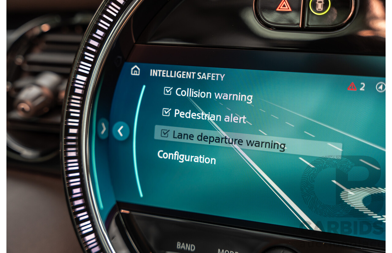 07/2021 Mini Cooper F56 LCI-2 SE MINI Yours White Silver Metallic 2d Hatch - Dedicated Electric