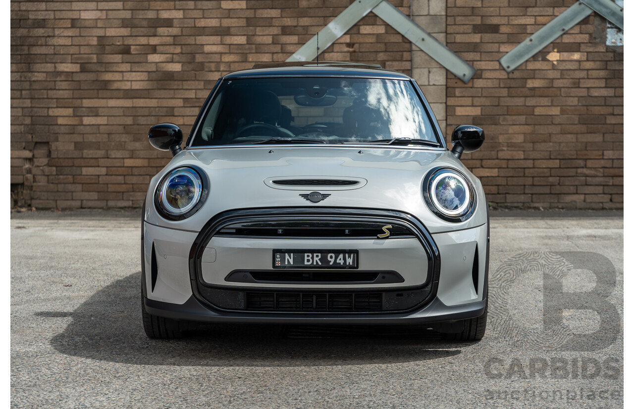 07/2021 Mini Cooper F56 LCI-2 SE MINI Yours White Silver Metallic 2d Hatch - Dedicated Electric