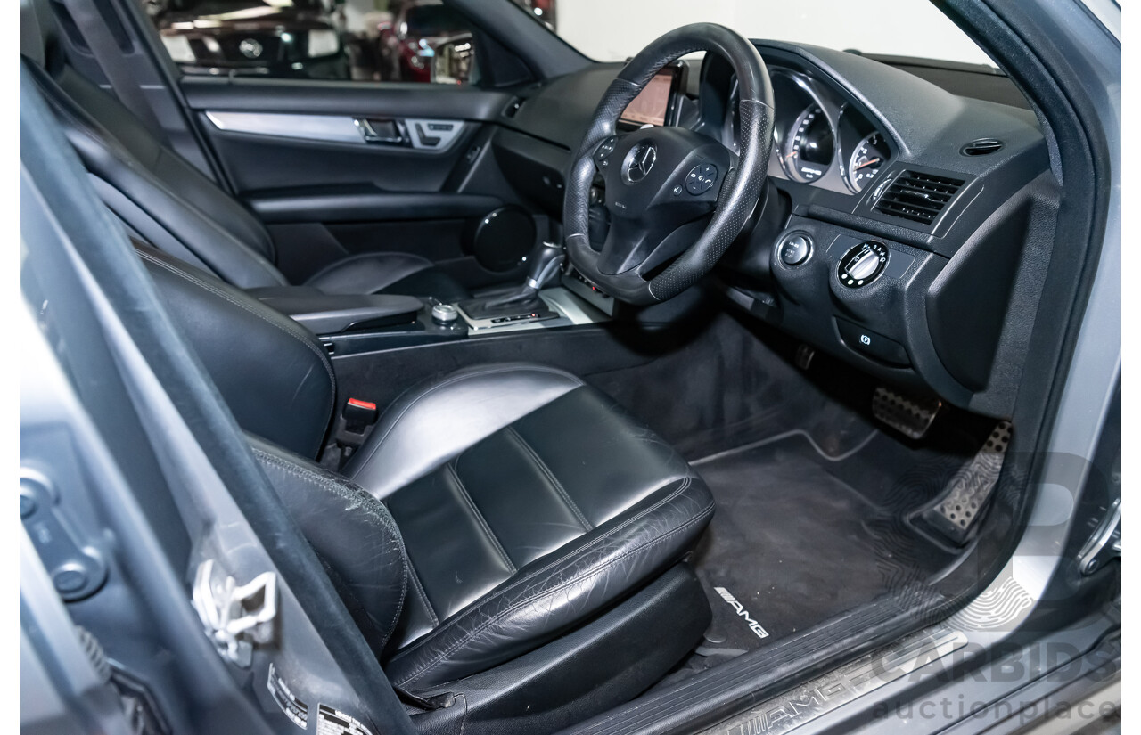 11/2008 Mercedes Benz C63 AMG W204 4d Sedan Palladium Silver Metallic V8 6.3L