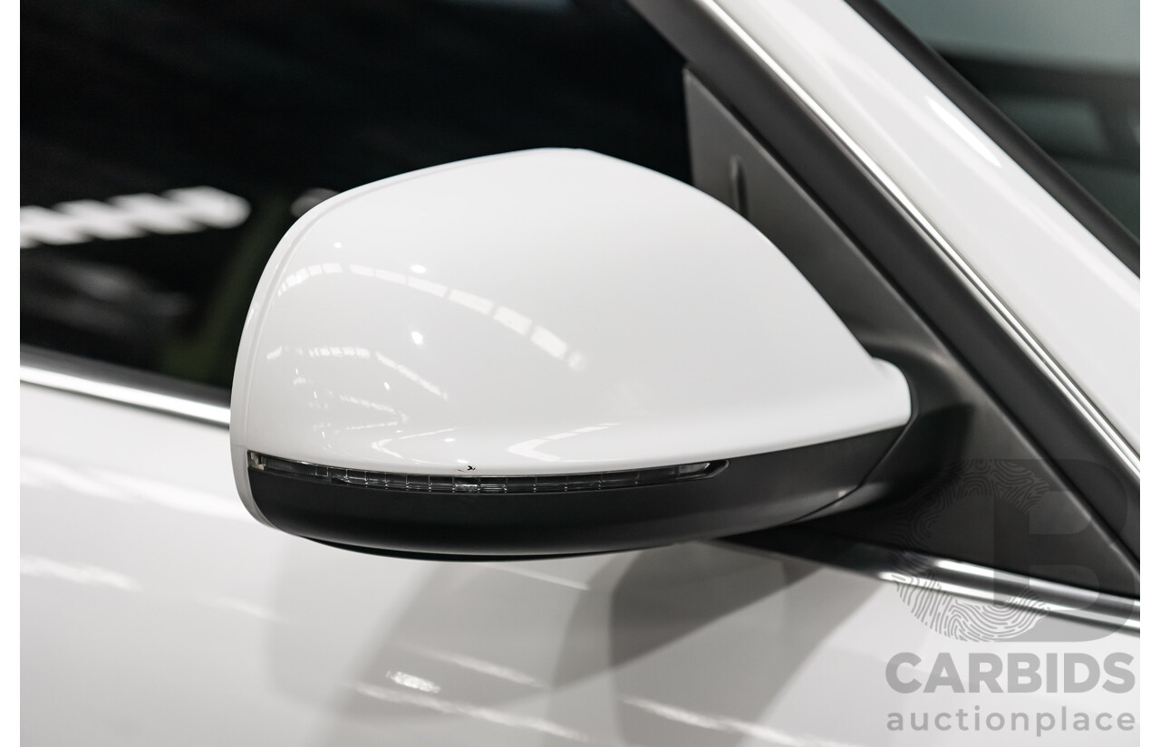 2/2010 Audi Q5 2.0 TFSI Quattro (AWD) 8R MY10 4d Wagon White Turbo 2.0L