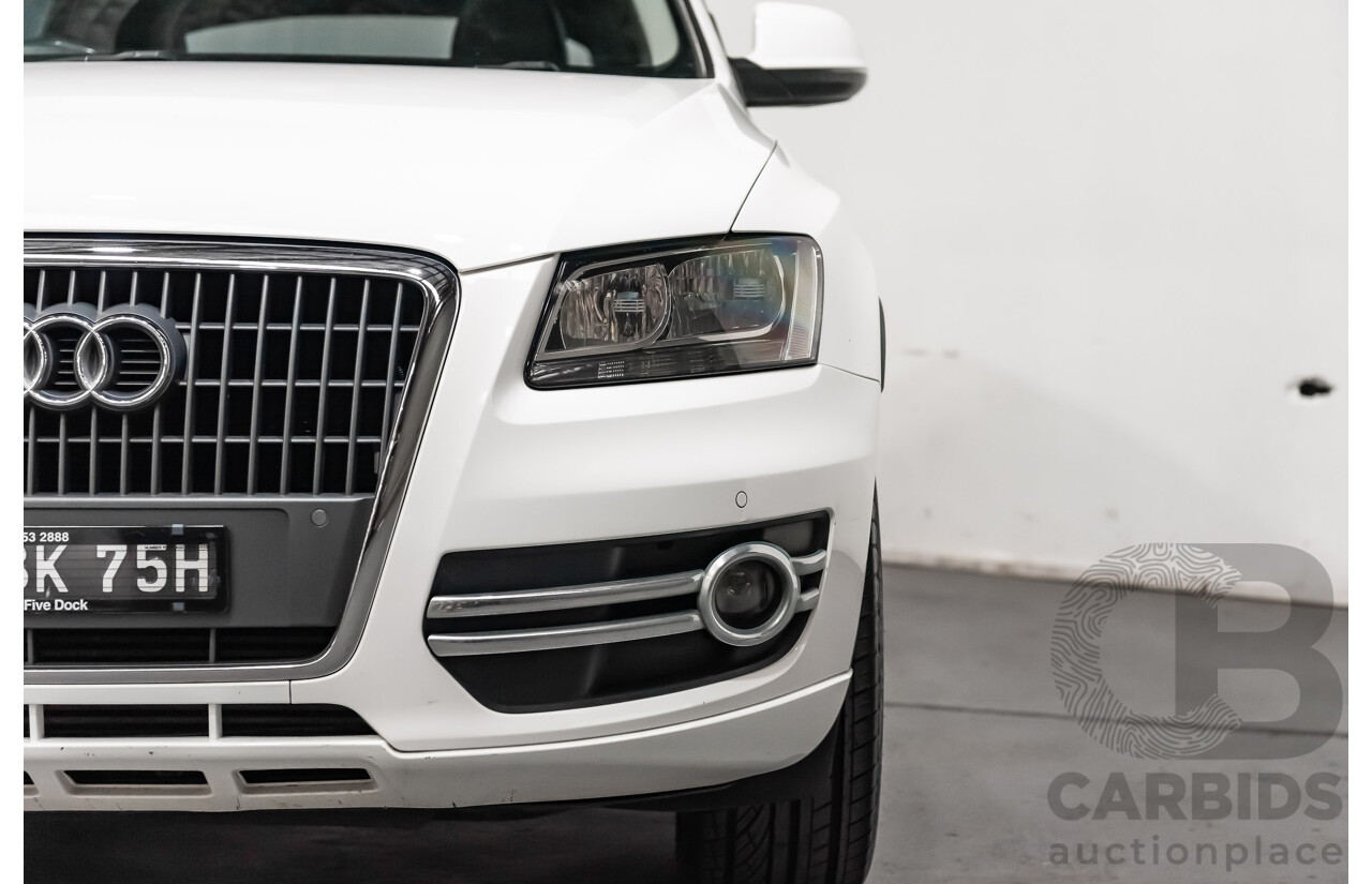 2/2010 Audi Q5 2.0 TFSI Quattro (AWD) 8R MY10 4d Wagon White Turbo 2.0L