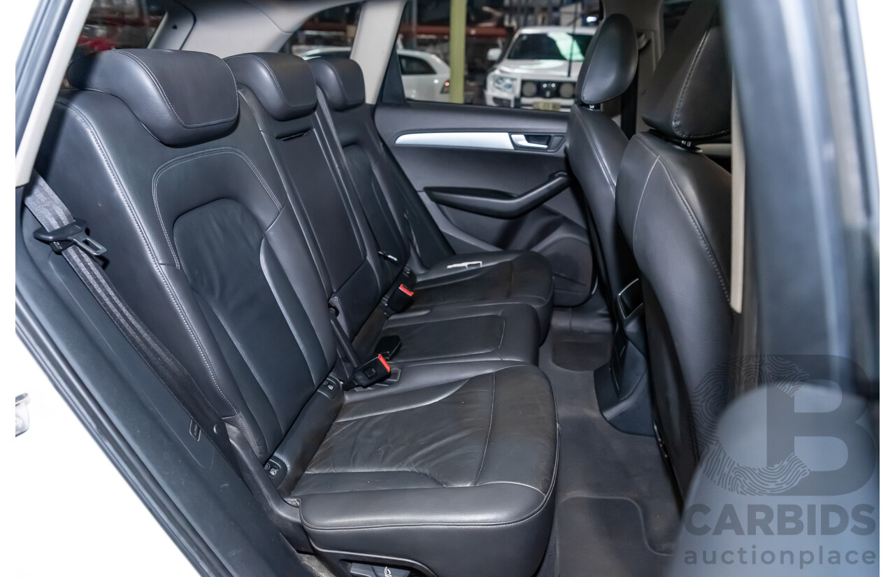 2/2010 Audi Q5 2.0 TFSI Quattro (AWD) 8R MY10 4d Wagon White Turbo 2.0L