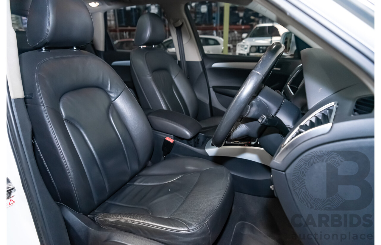 2/2010 Audi Q5 2.0 TFSI Quattro (AWD) 8R MY10 4d Wagon White Turbo 2.0L