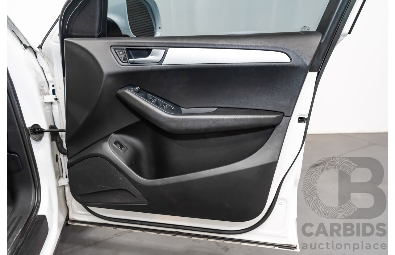 2/2010 Audi Q5 2.0 TFSI Quattro (AWD) 8R MY10 4d Wagon White Turbo 2.0L