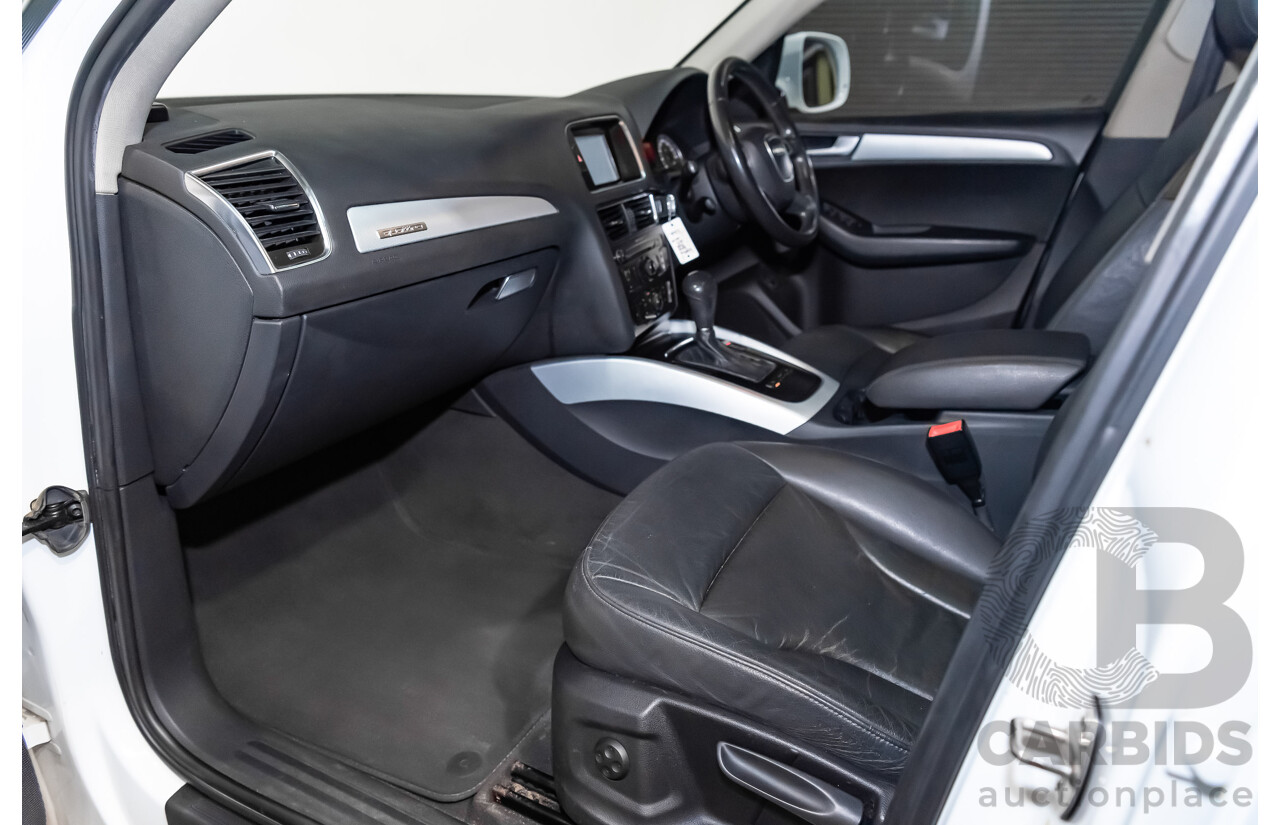 2/2010 Audi Q5 2.0 TFSI Quattro (AWD) 8R MY10 4d Wagon White Turbo 2.0L