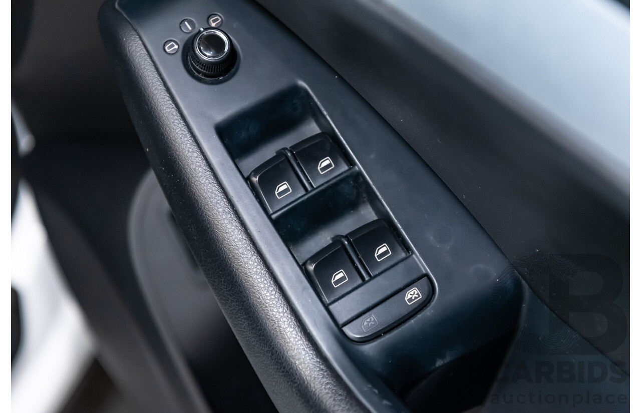 2/2010 Audi Q5 2.0 TFSI Quattro (AWD) 8R MY10 4d Wagon White Turbo 2.0L