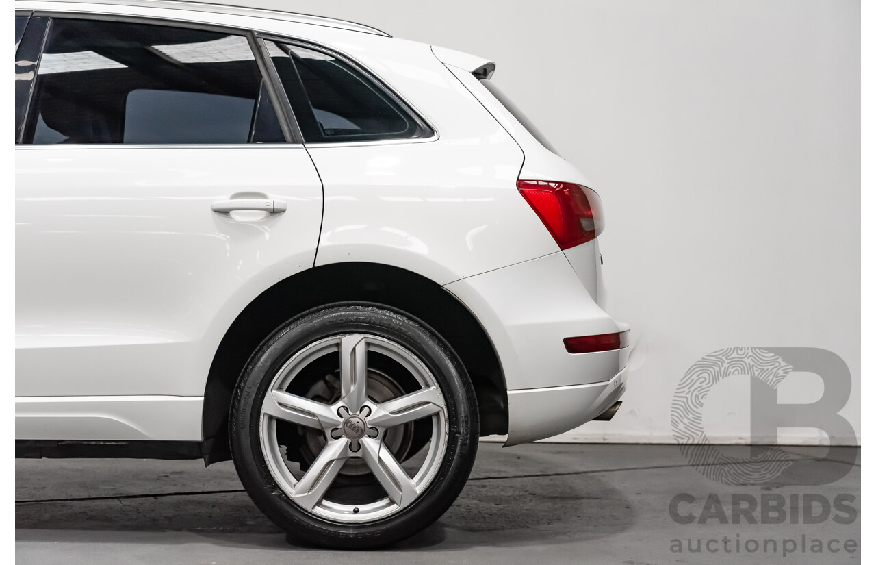 2/2010 Audi Q5 2.0 TFSI Quattro (AWD) 8R MY10 4d Wagon White Turbo 2.0L