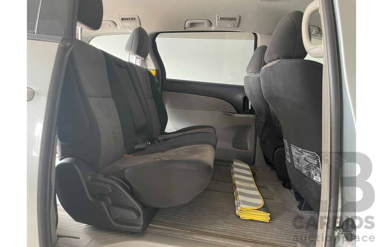 07/2007 Toyota Estima Aeras 4x4 5D Van Grey 3.5L V6