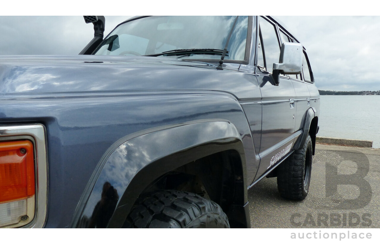 1/1986 Toyota Landcruiser Sahara (4x4) HJ61RG 4d Wagon Blue Diesel 4.0L